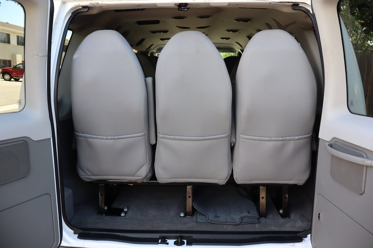 Used 2012 Ford E-350 and Econoline 350 XLT RWD image 14