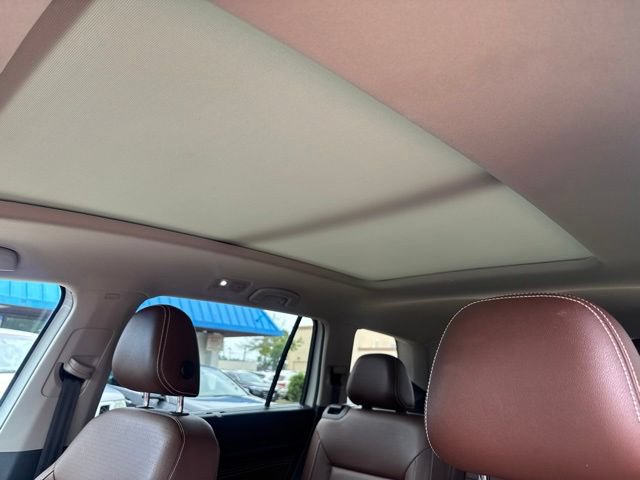 Used 2022 Volkswagen Atlas SEL AWD/4WD image 23