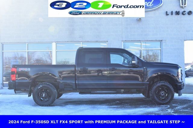Used 2024 Ford F350 XLT w/ XLT Premium Package image 3