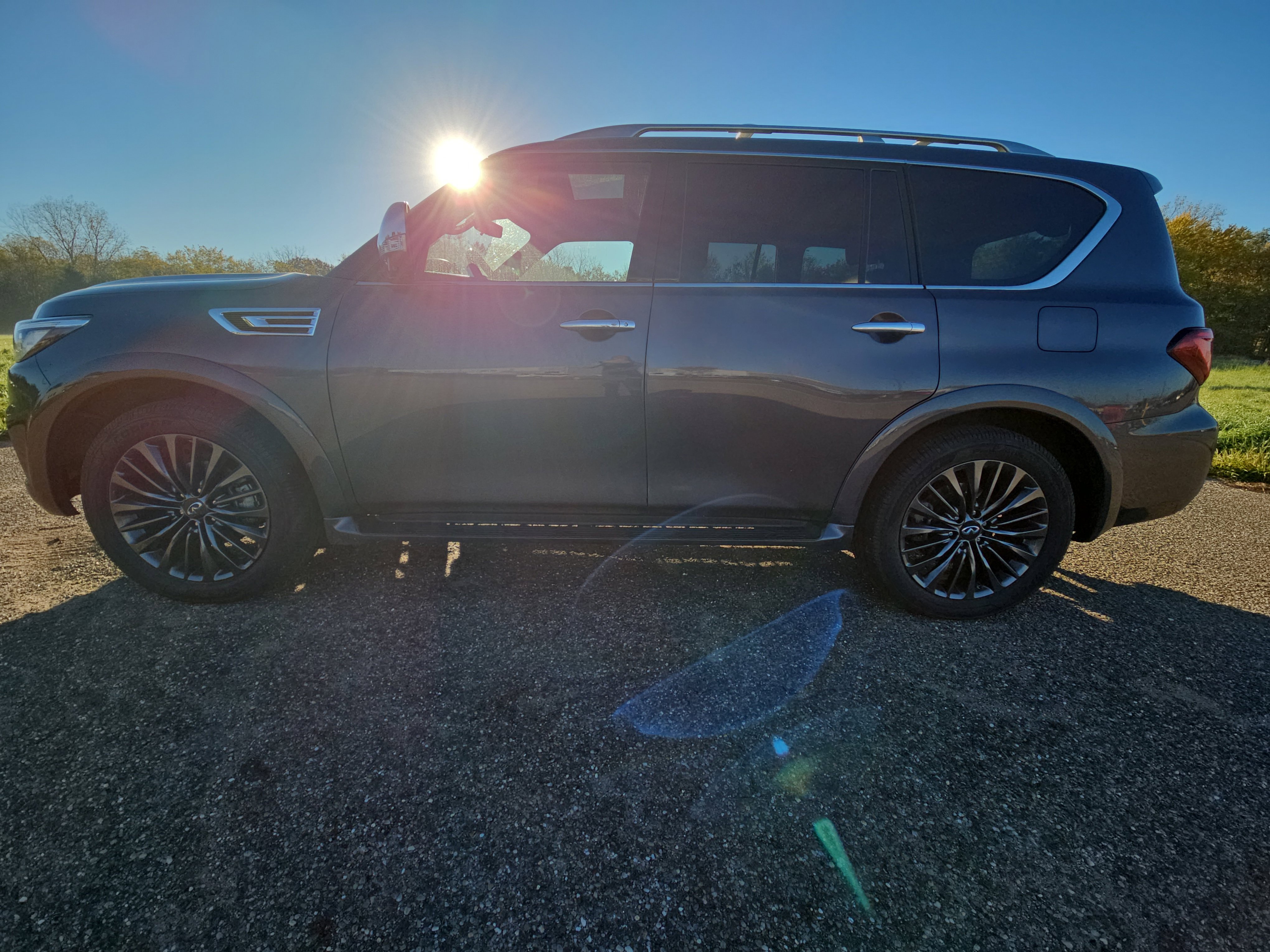 Used 2023 INFINITI QX80 Sensory w/ Cargo Package AWD/4WD image 31