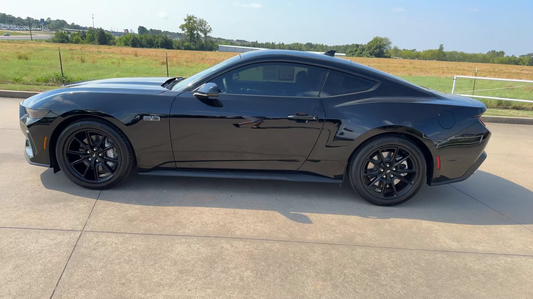 Used 2026 Ford Mustang GT Premium RWD image 6