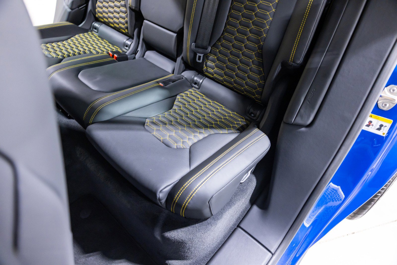 Used 2022 Lamborghini Urus image 36