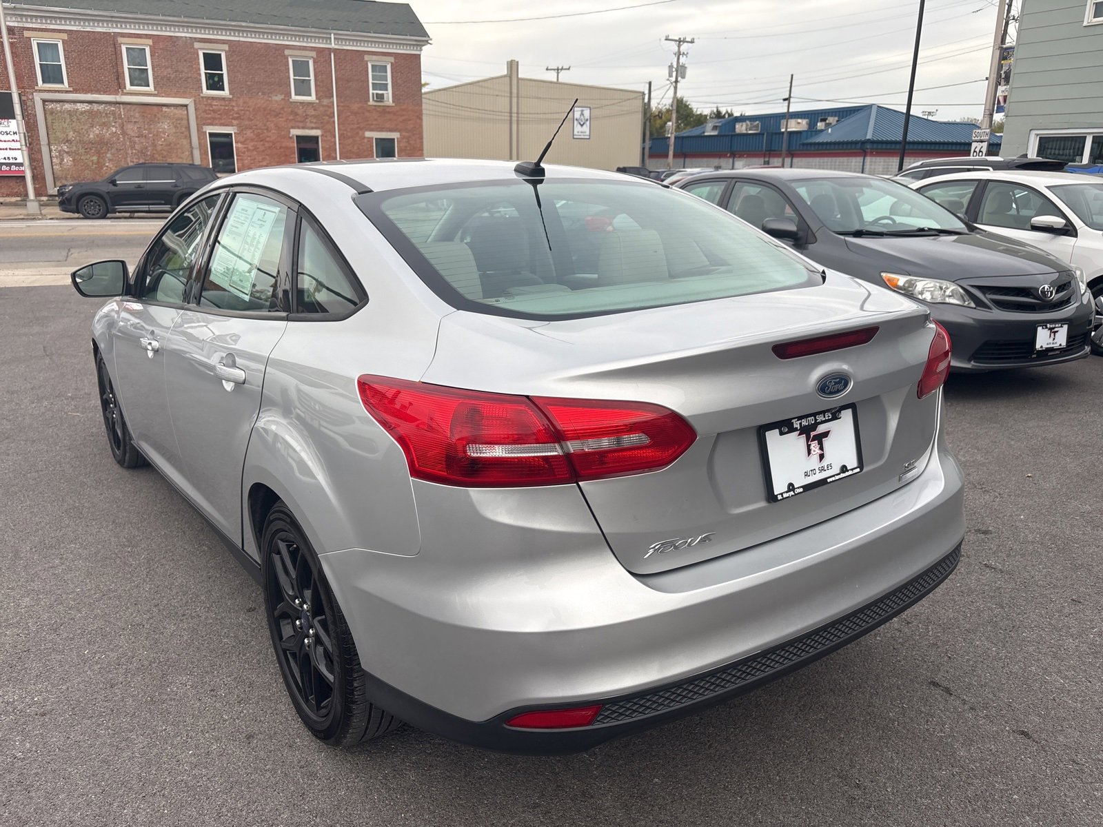 Used 2016 Ford Focus SE image 3