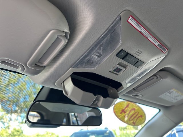 Used 2024 Toyota RAV4 XLE image 32