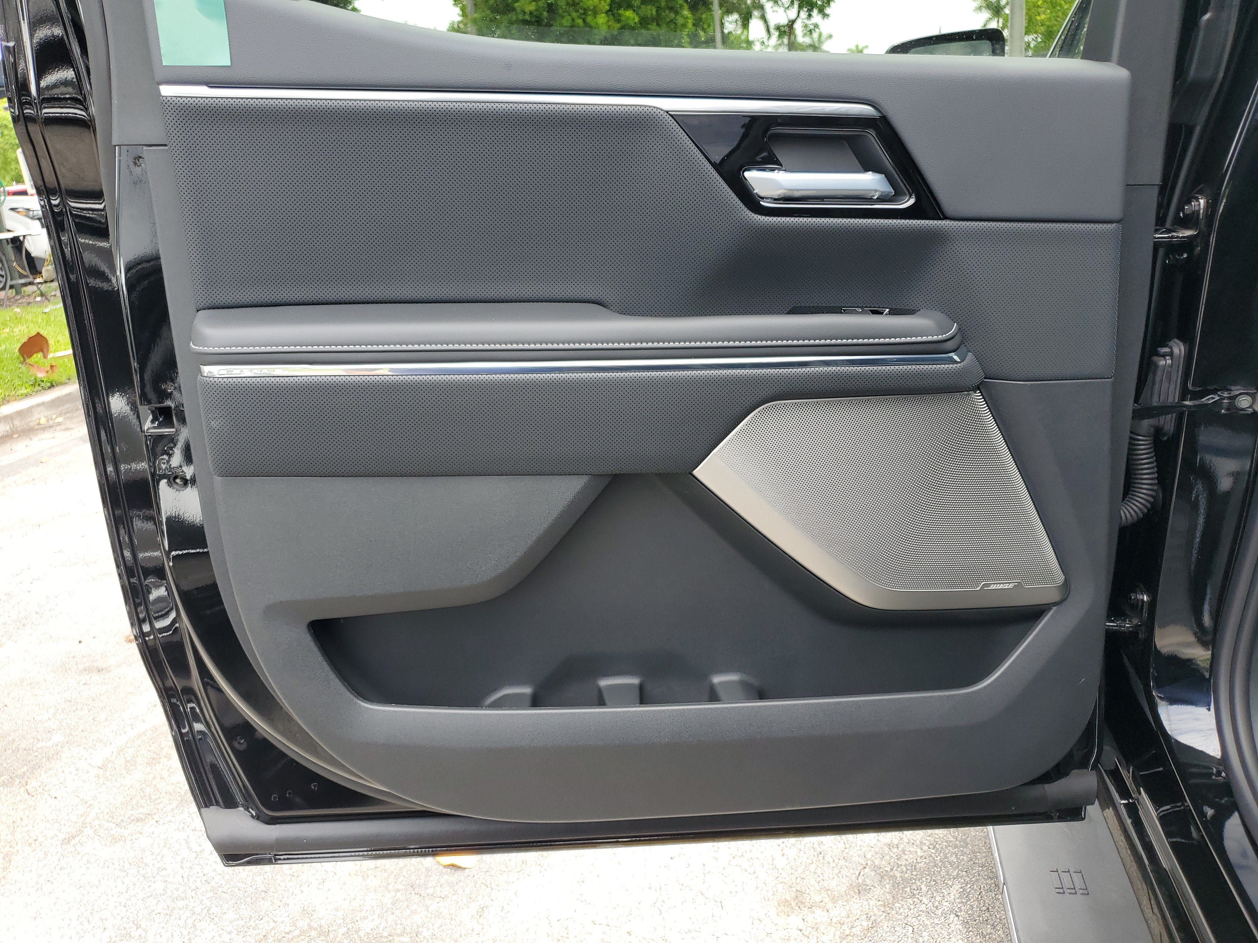 New 2025 GMC Sierra EV Denali AWD/4WD image 8