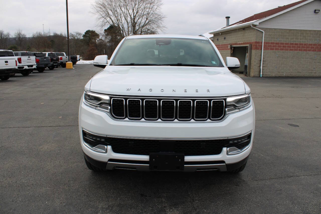Used 2022 Jeep Wagoneer Series III w/ Premium Group I image 8