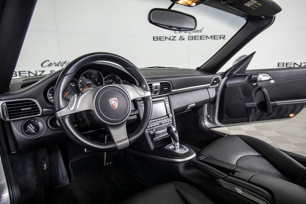 Used 2009 Porsche 911 Carrera S RWD image 23