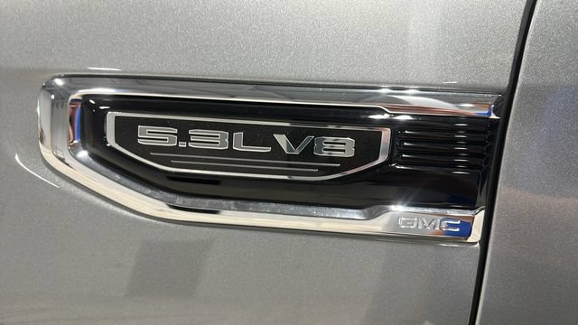 Used 2026 GMC Sierra 1500 SLT AWD/4WD image 7