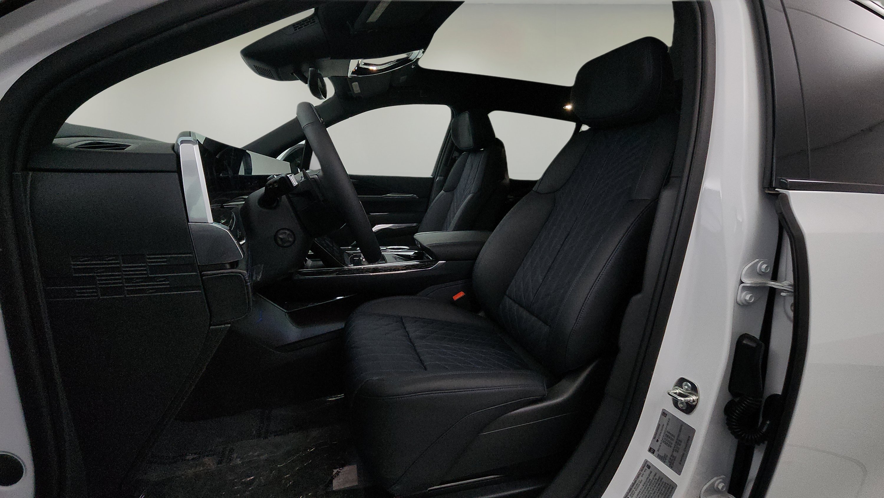 New 2025 Cadillac Escalade IQ Luxury 1 image 20