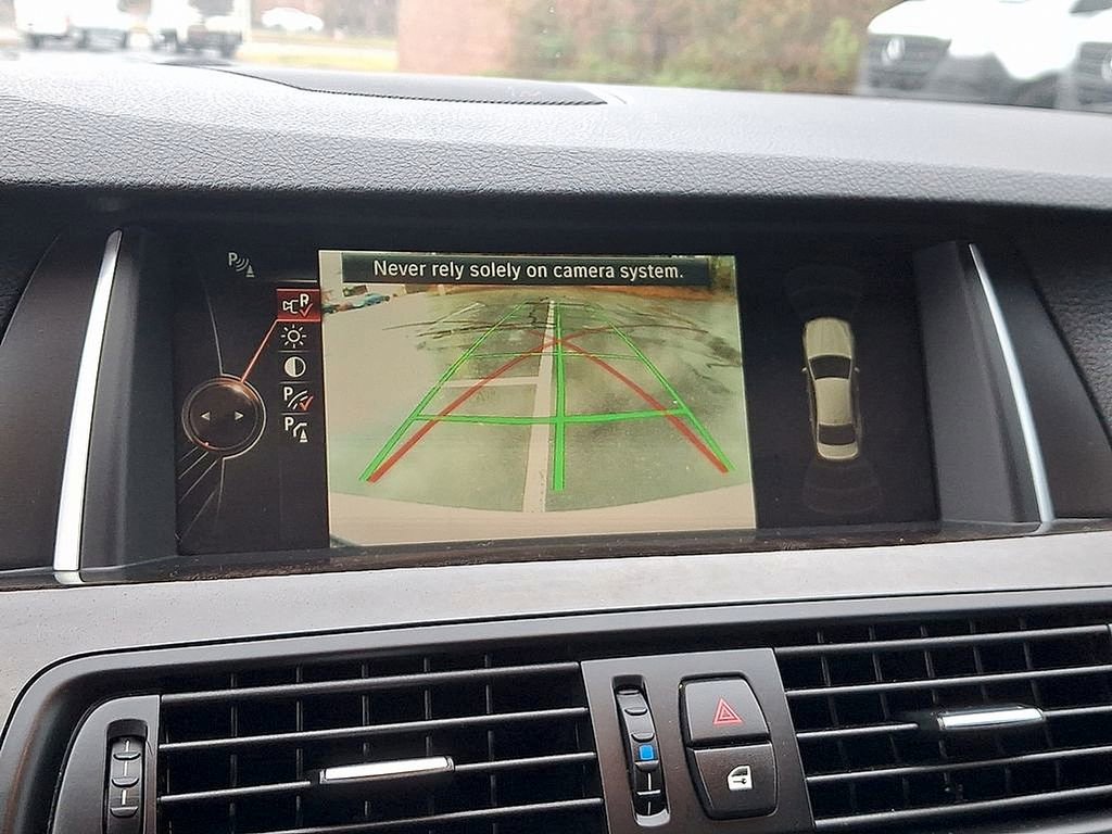 Used 2015 BMW 528i Sedan image 18