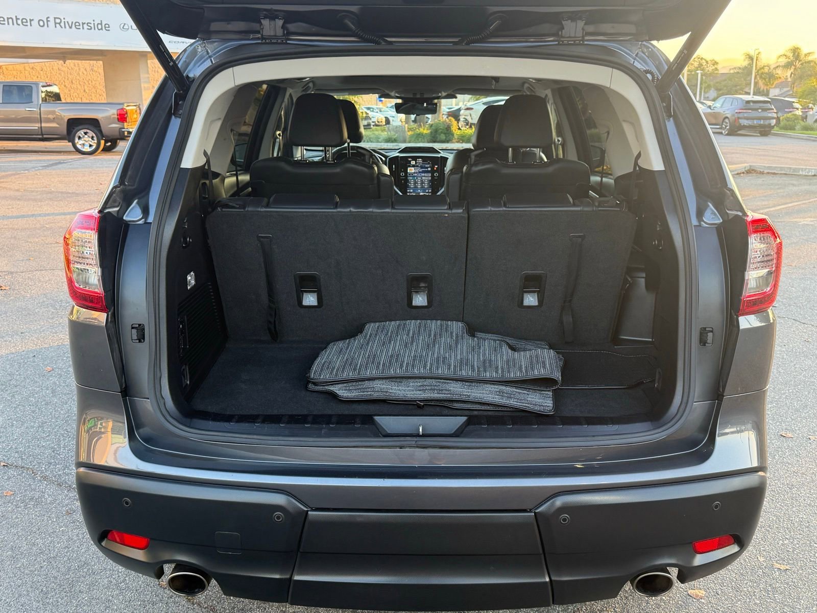 Used 2023 Subaru Ascent Touring image 17