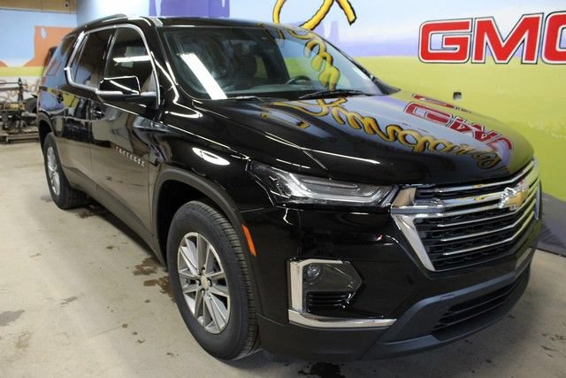 Used 2023 Chevrolet Traverse LT FWD image 3