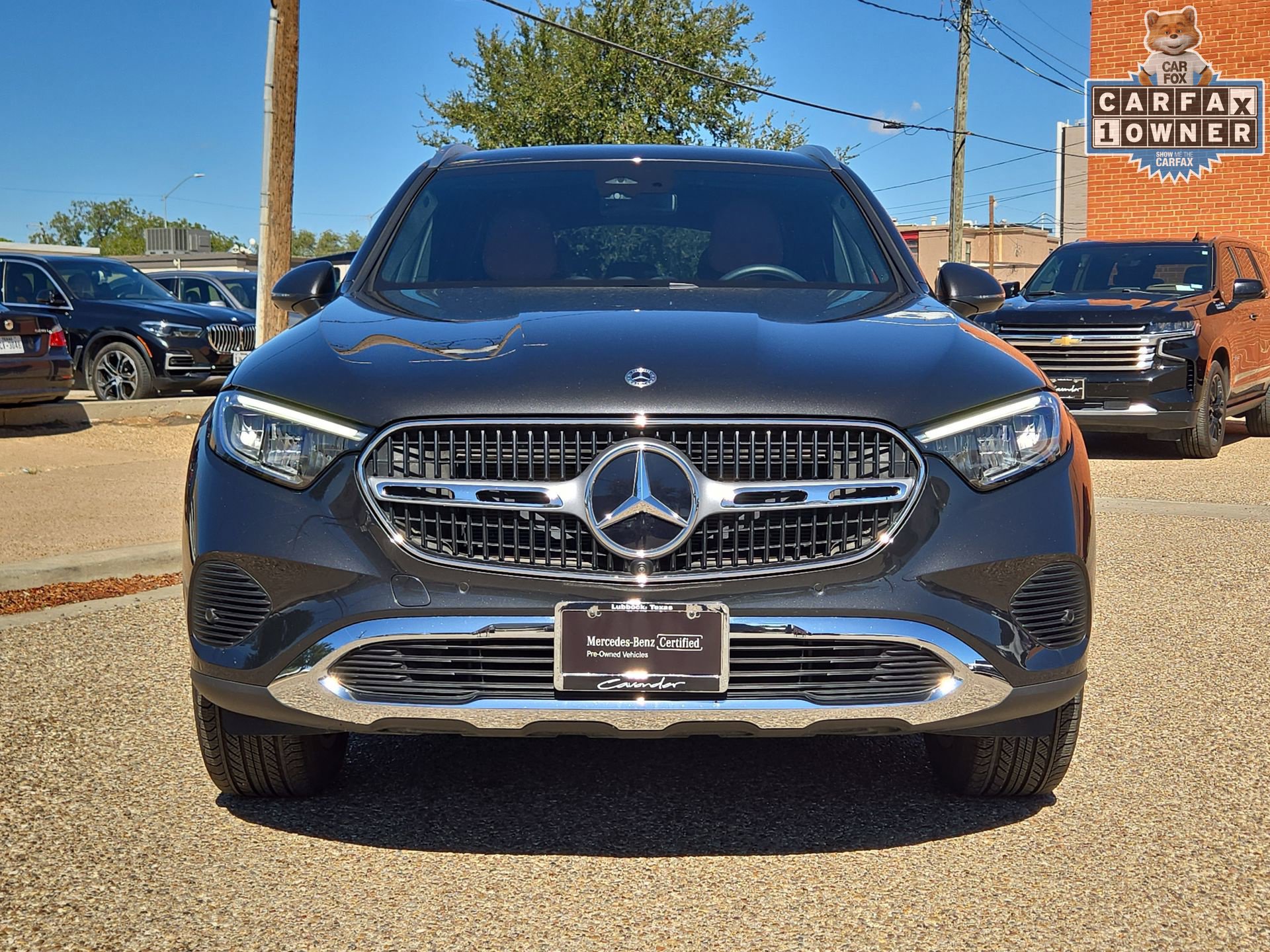 Used 2025 Mercedes-Benz GLC 350e 4MATIC image 10