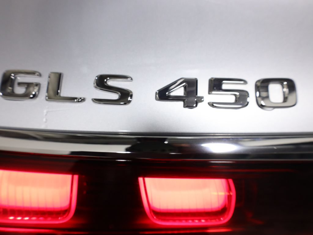 Used 2025 Mercedes-Benz GLS 450 4MATIC image 76