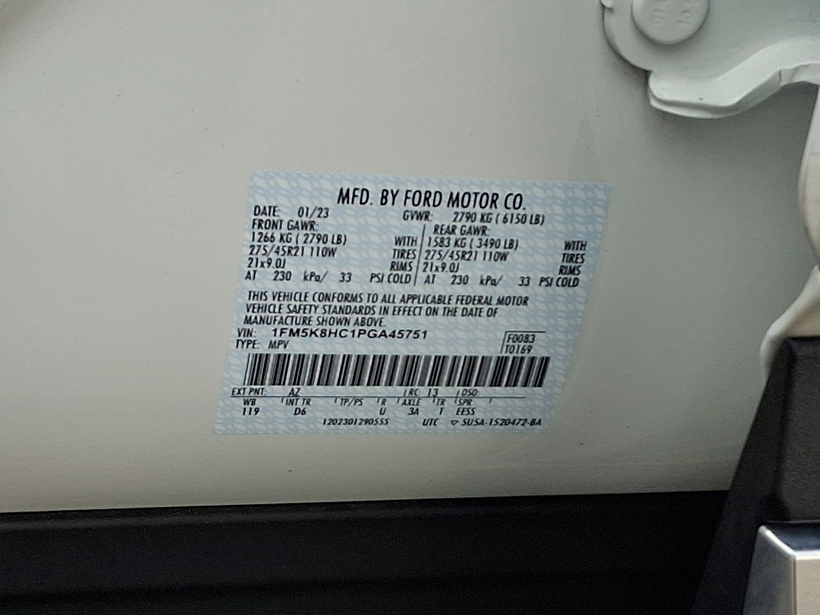 Certified 2023 Ford Explorer Platinum w/ Technology Package image 27