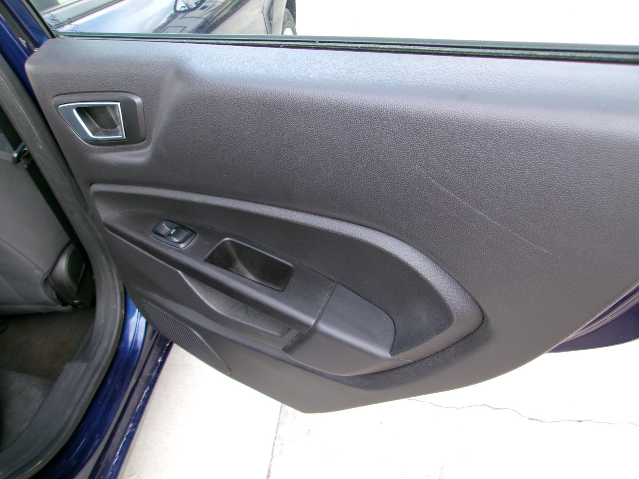 Used 2016 Ford Fiesta SE image 14