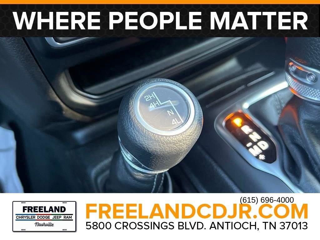 New 2024 Jeep Gladiator Sport w/ Dual Top Group image 15