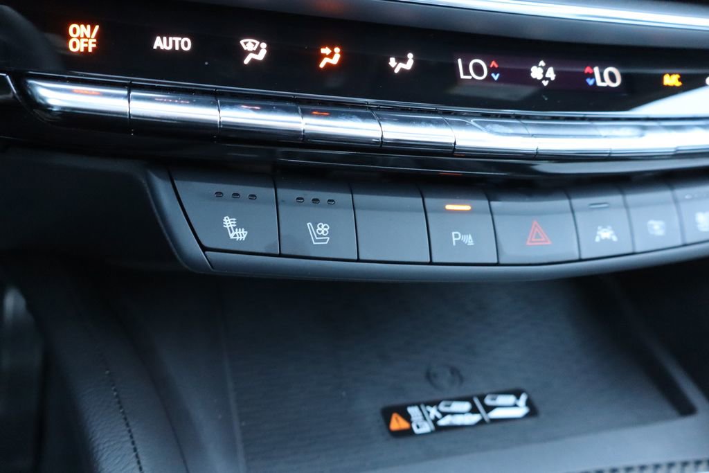 Used 2025 Cadillac CT5 V Blackwing w/ Precision Package RWD image 14