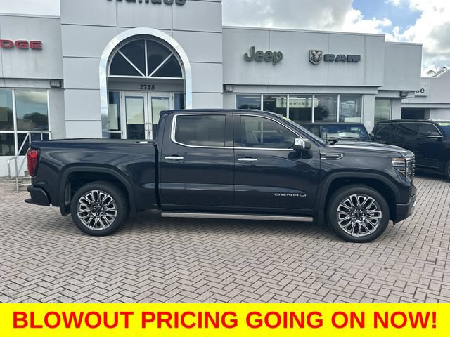 Used 2023 GMC Sierra 1500 Denali Ultimate AWD/4WD image 6