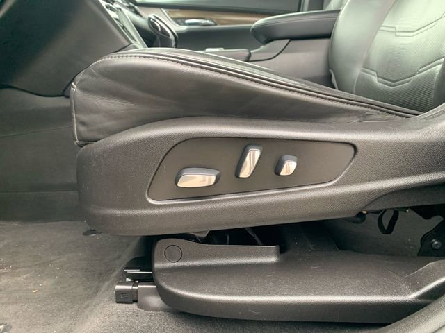 Used 2020 Cadillac XT6 Premium Luxury w/ Platinum Package image 38