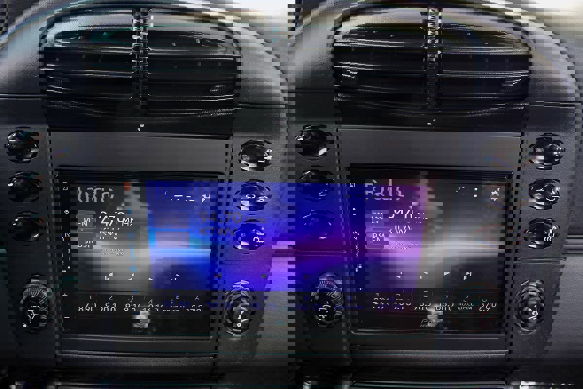 Used 2000 Porsche 911 Cabriolet image 26