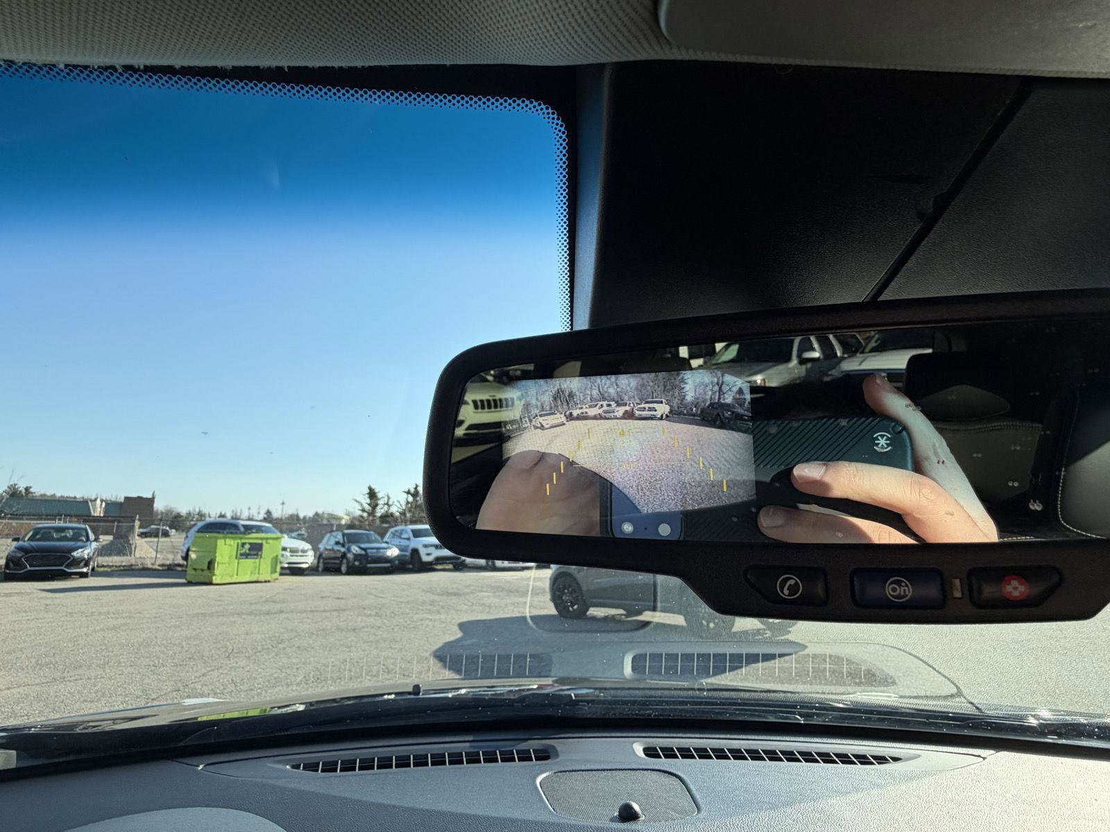 Used 2012 Cadillac SRX Luxury image 18