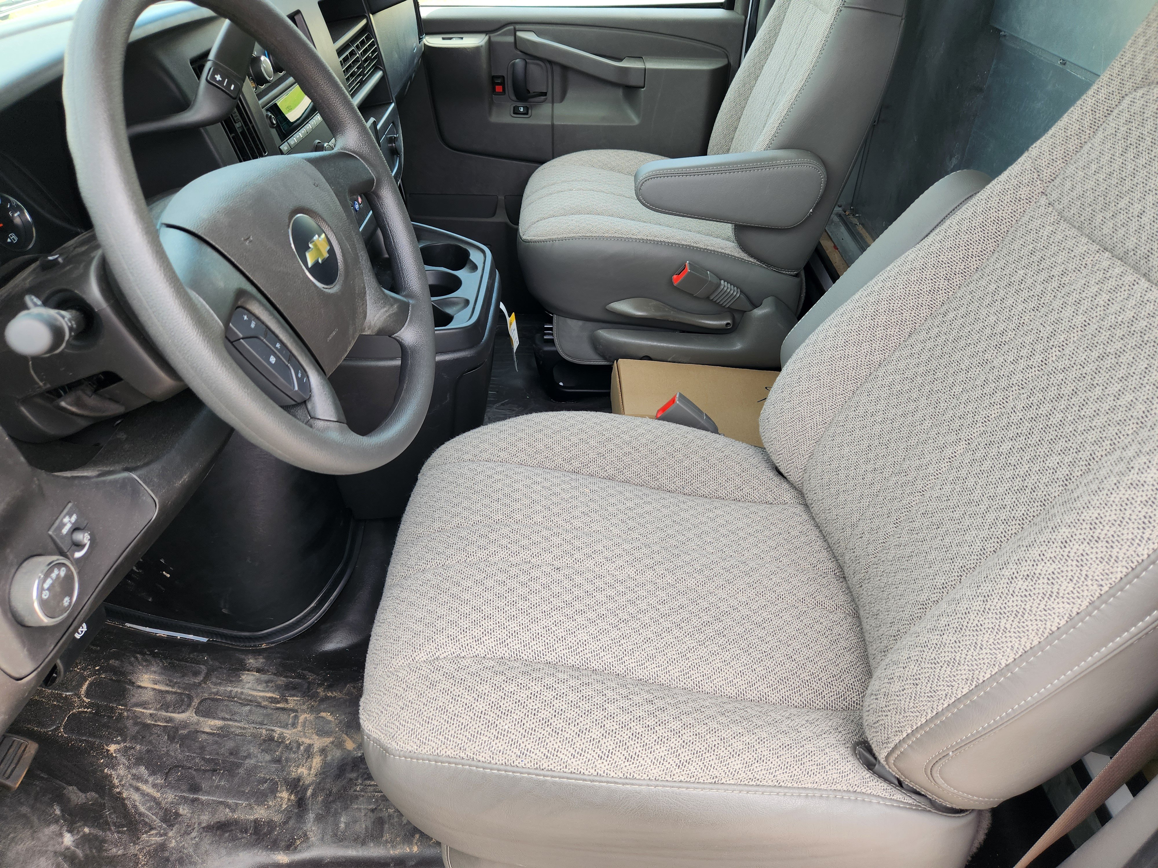 New 2026 Chevrolet Express 3500 w/ Power Convenience Package RWD image 8