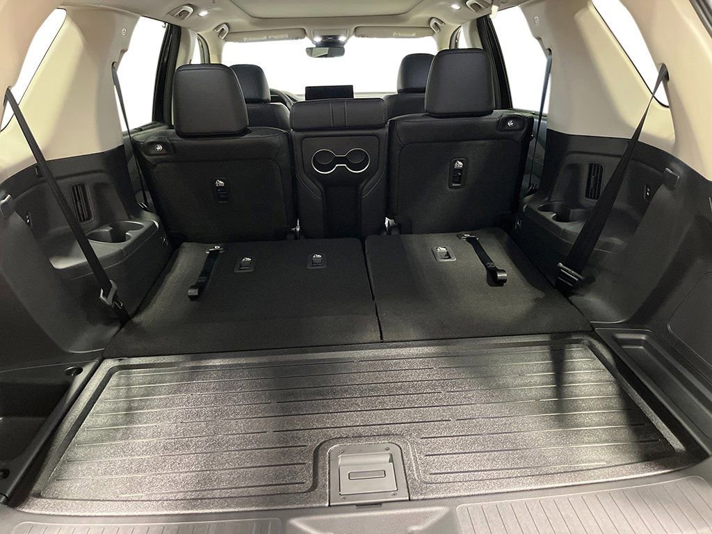 New 2026 Honda Pilot Touring image 26