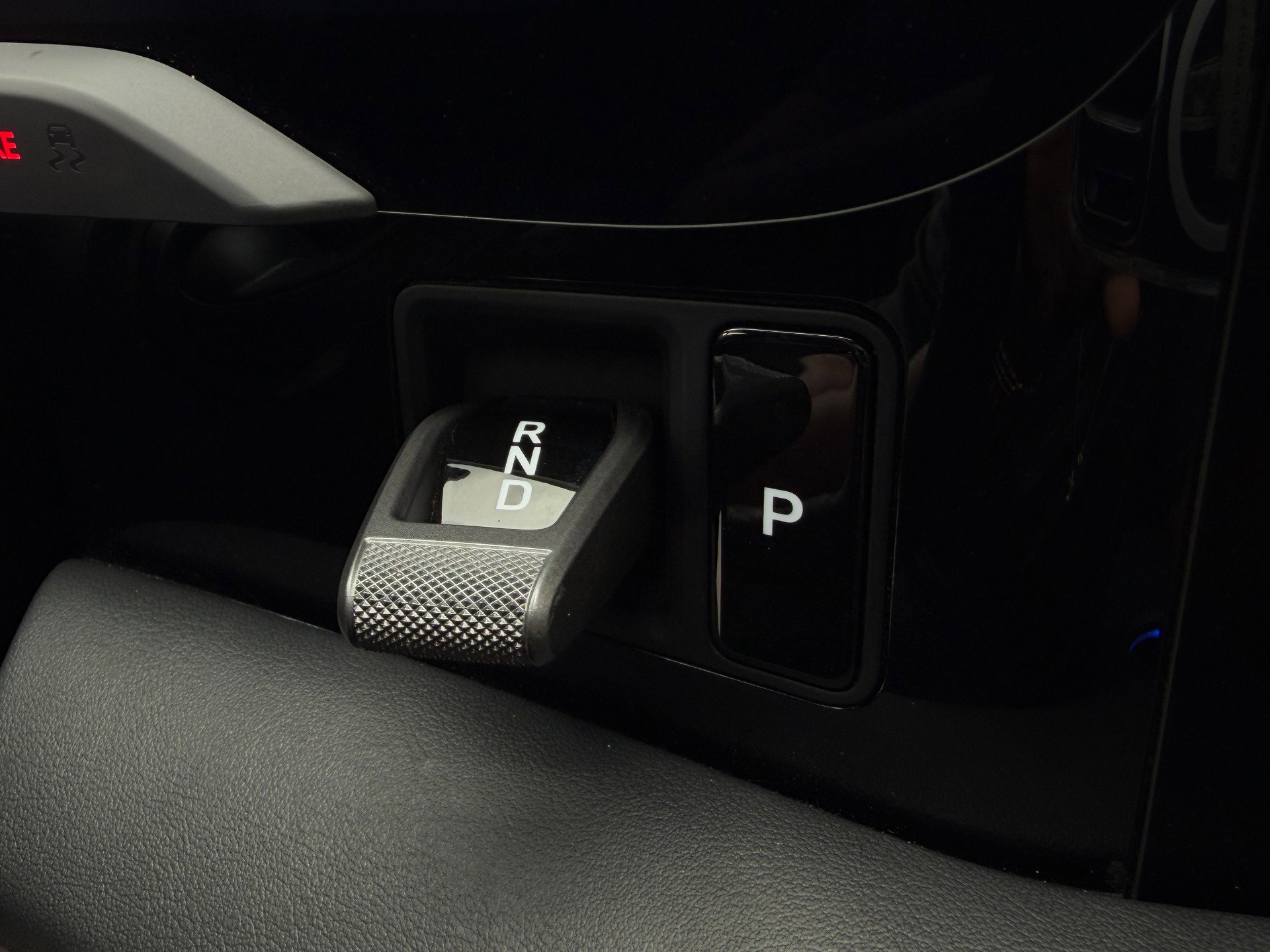 Used 2022 Porsche Taycan image 35