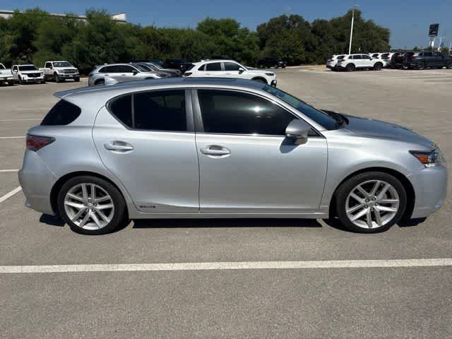 Used 2016 Lexus CT 200h w/ Seat Comfort Package FWD image 6