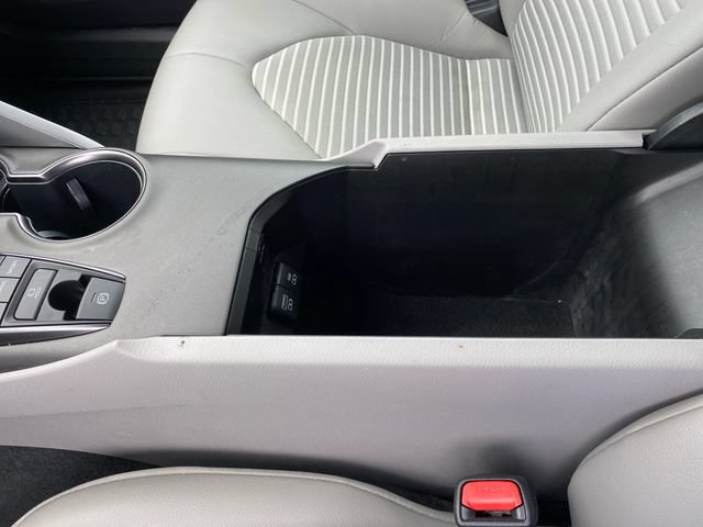 Used 2023 Toyota Camry SE AWD/4WD image 13