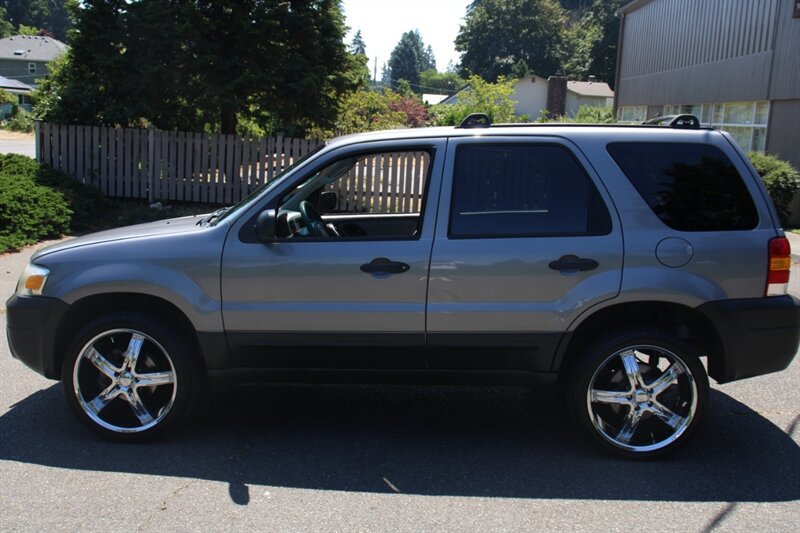 Used 2007 Ford Escape XLT AWD/4WD image 12