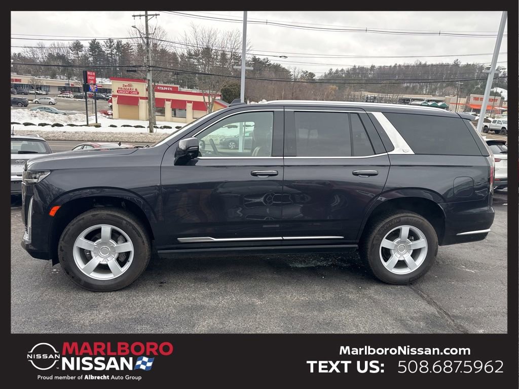 Used 2022 Cadillac Escalade Premium Luxury w/ Performance Package image 4