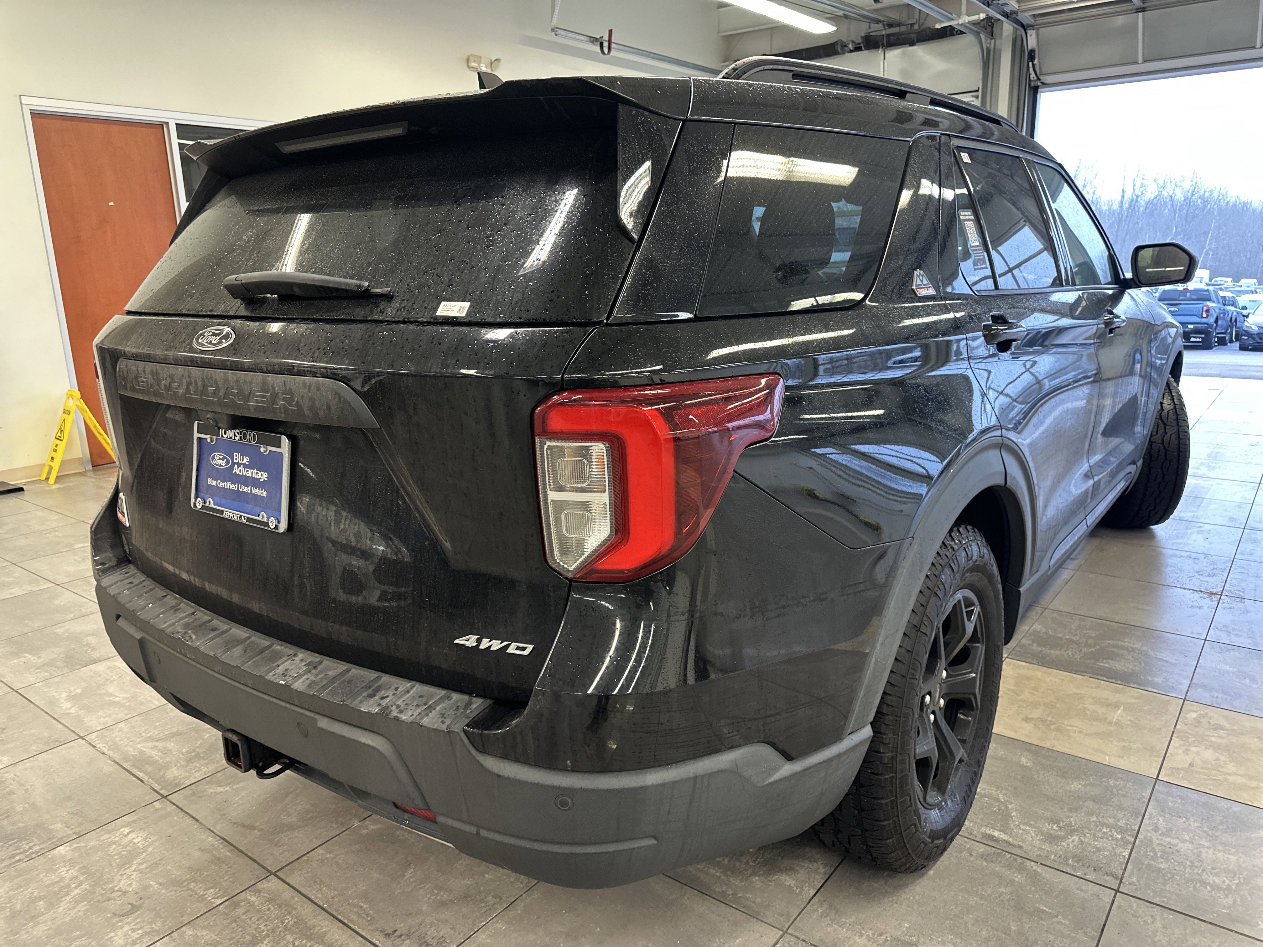 Used 2021 Ford Explorer Timberline image 12