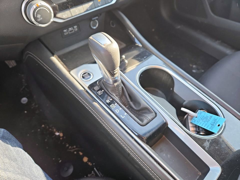 Used 2023 Nissan Altima 2.5 SV image 28