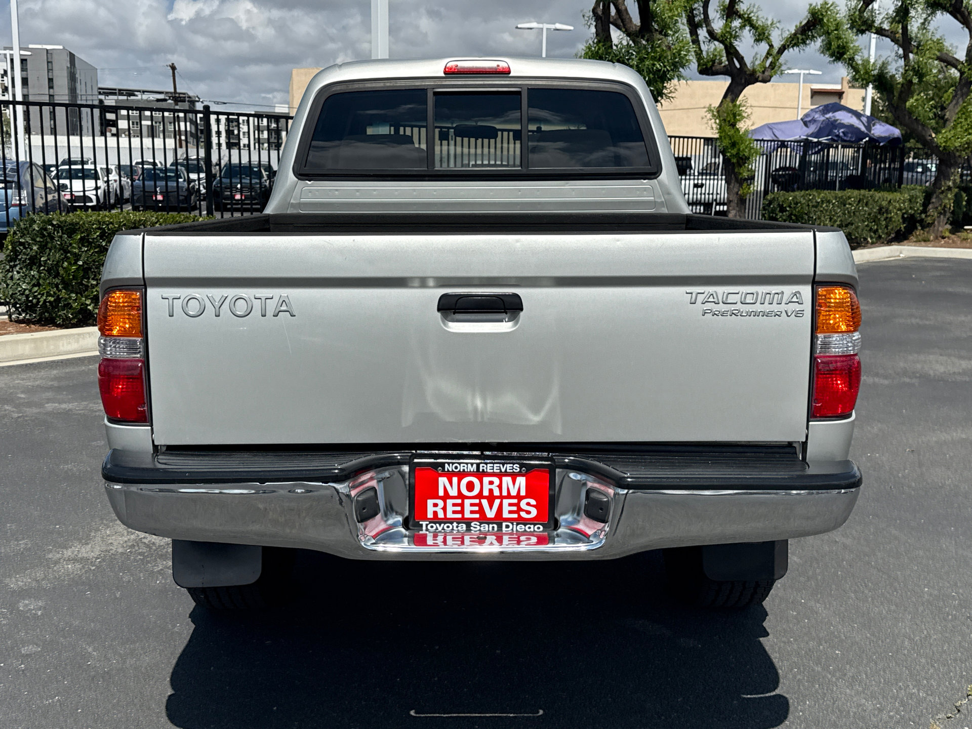 Used 2004 Toyota Tacoma PreRunner image 10