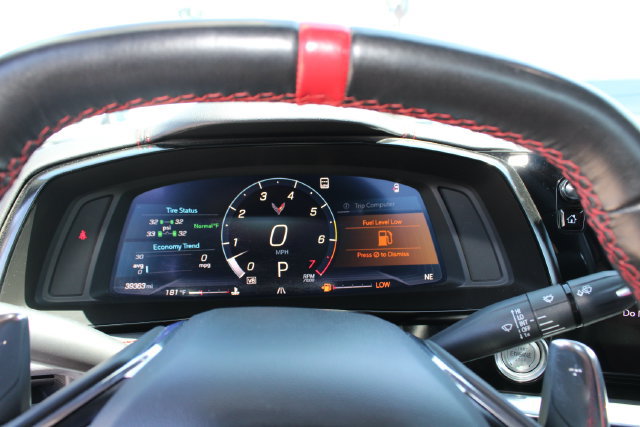Used 2021 Chevrolet Corvette Stingray Convertible w/ Z51 Performance Package RWD image 21