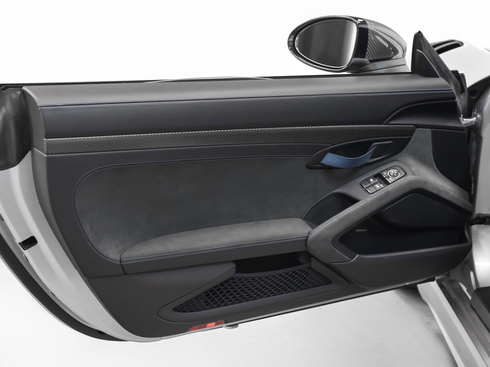 Certified 2025 Porsche 718 Cayman GT4 RS image 75