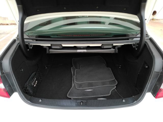 Used 2012 Mercedes-Benz E 350 4MATIC image 23