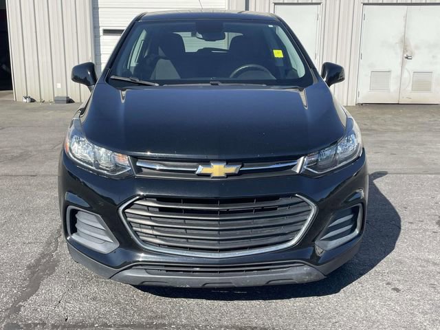Used 2020 Chevrolet Trax LS w/ Tint and Cruise Package FWD image 2