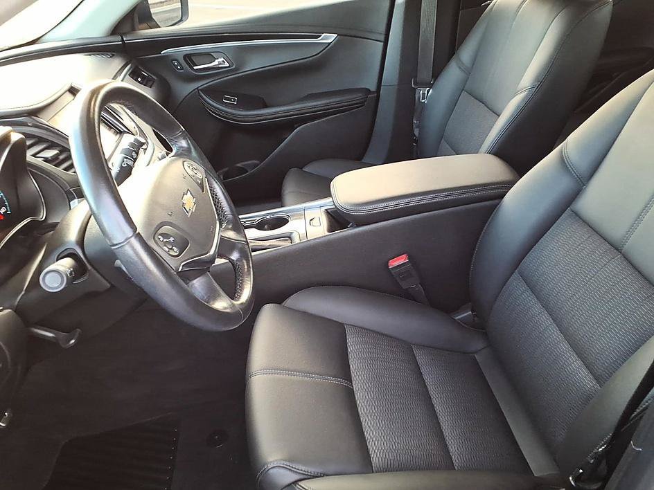 Used 2018 Chevrolet Impala LT FWD image 15