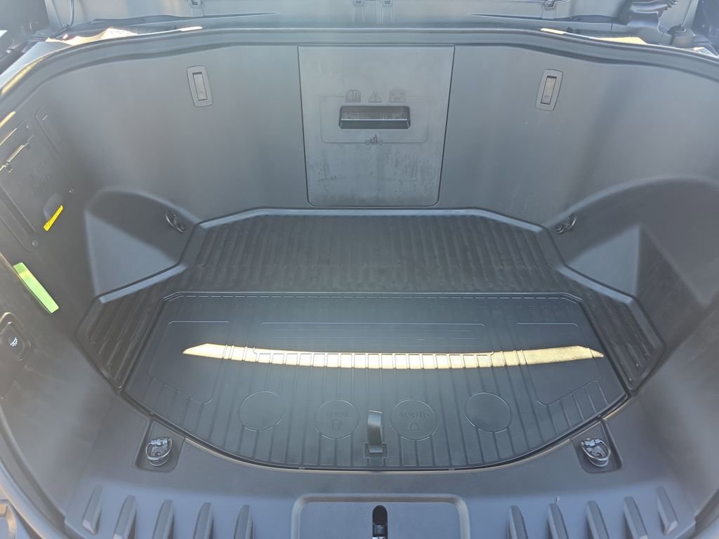 Certified 2025 Ford F150 Lightning Lariat image 17