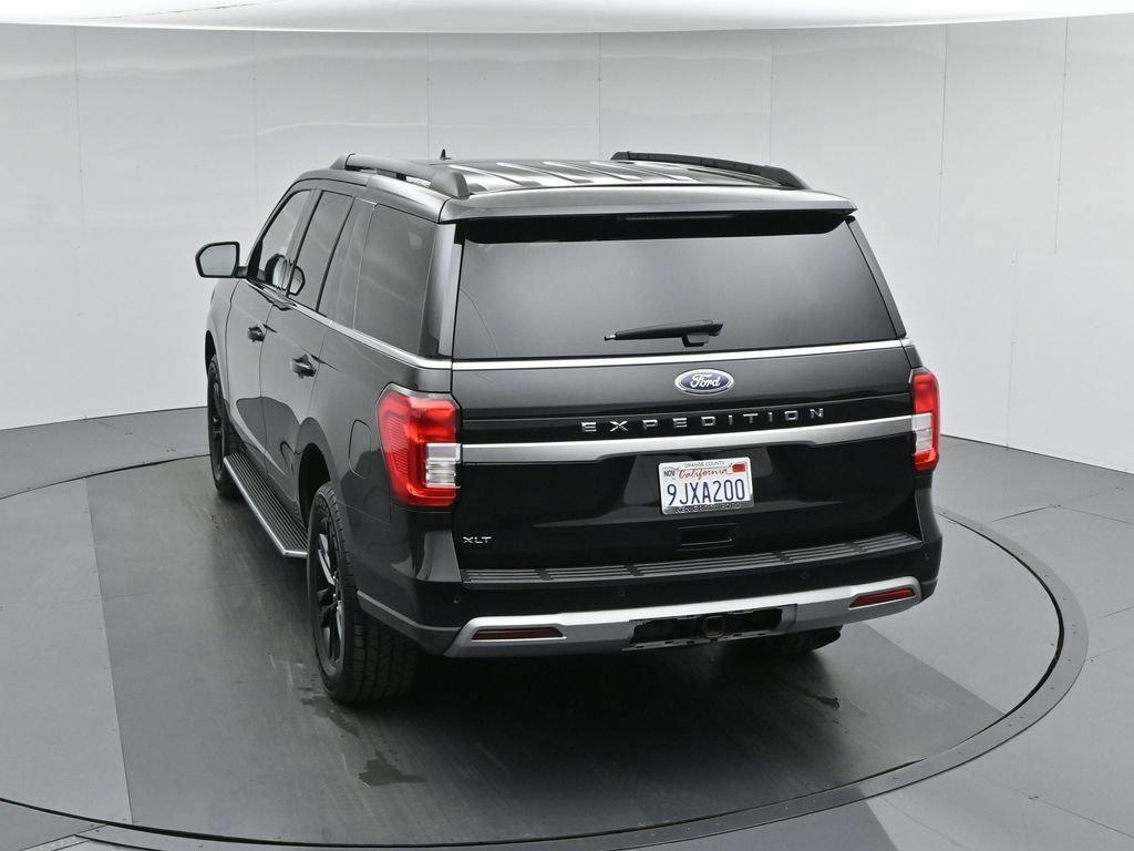 Used 2023 Ford Expedition XLT image 46