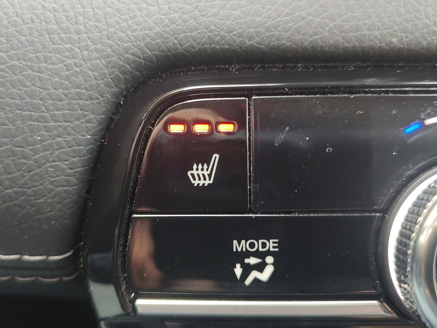 Used 2025 Honda Pilot Touring image 12