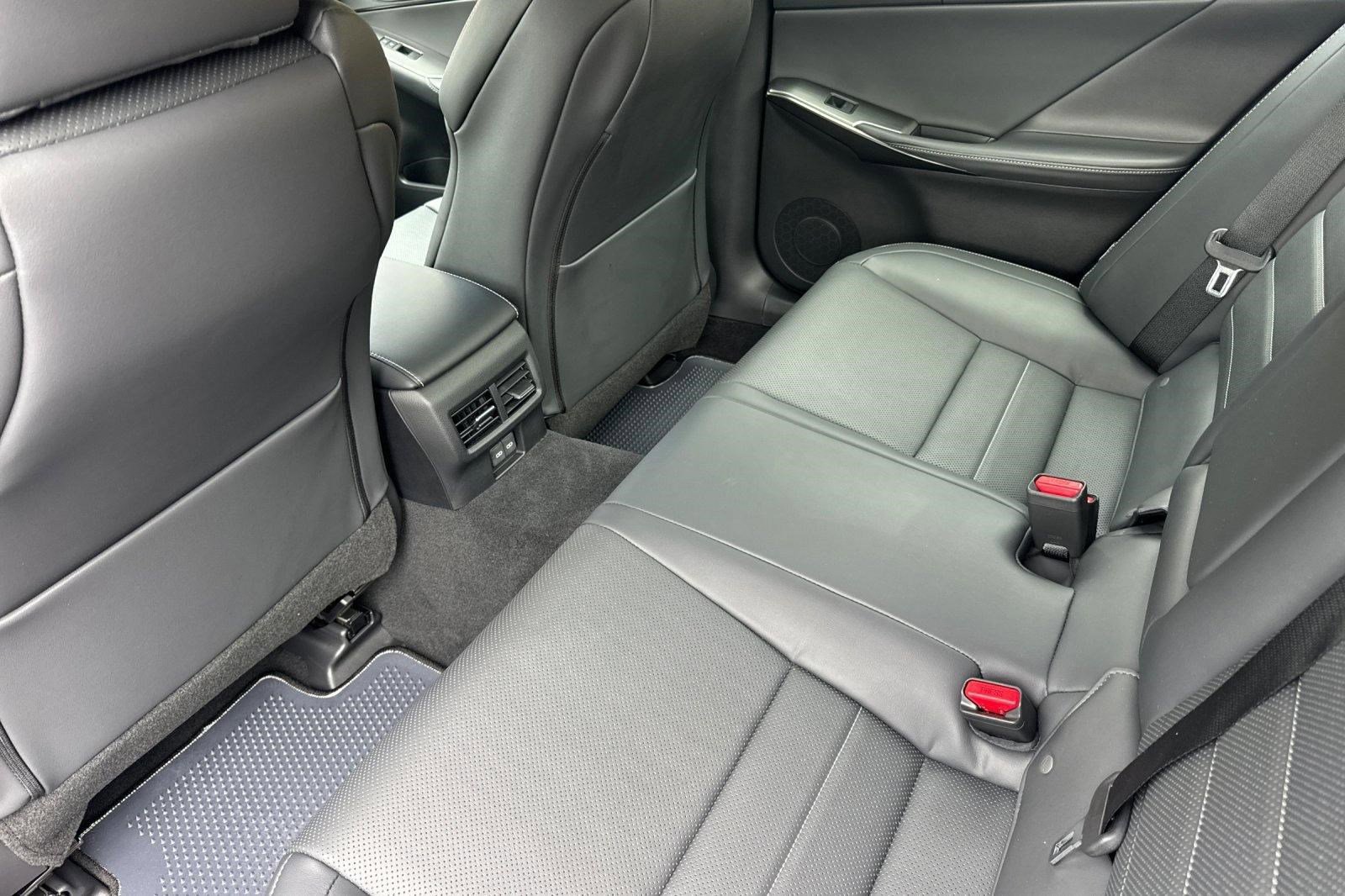 New 2026 Lexus IS 350 F Sport RWD image 22