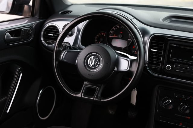 Used 2012 Volkswagen Beetle 2.5 FWD image 30
