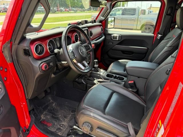 Used 2023 Jeep Gladiator Rubicon w/ Cold Weather Group AWD/4WD image 17