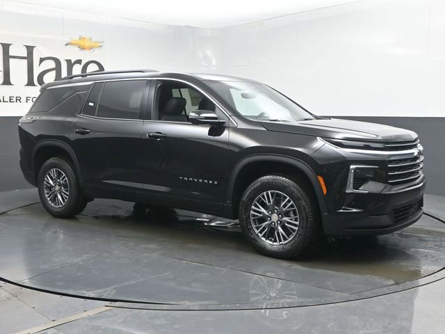New 2026 Chevrolet Traverse LT w/ Driver Confidence Package AWD/4WD image 6