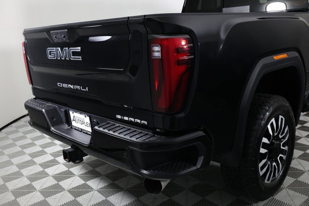 Used 2024 GMC Sierra 3500 Denali Ultimate image 52