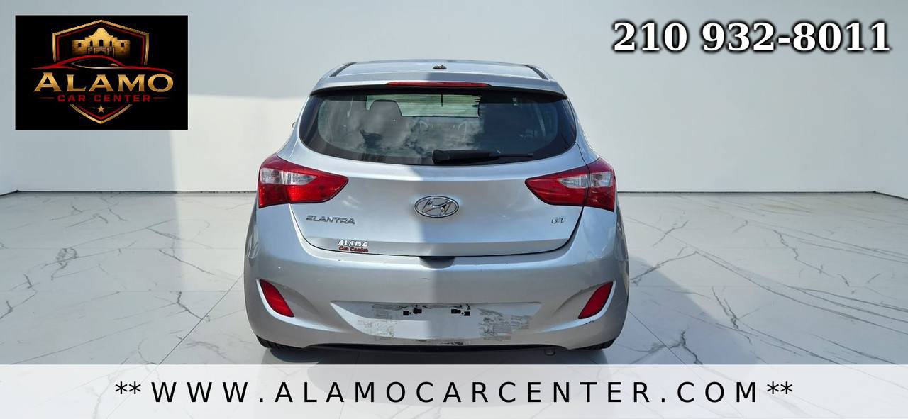 Used 2016 Hyundai Elantra GT FWD image 4
